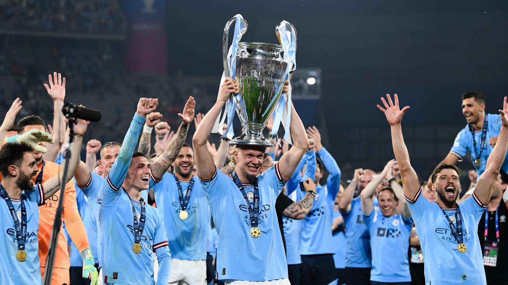 出了更强的 出了更强的